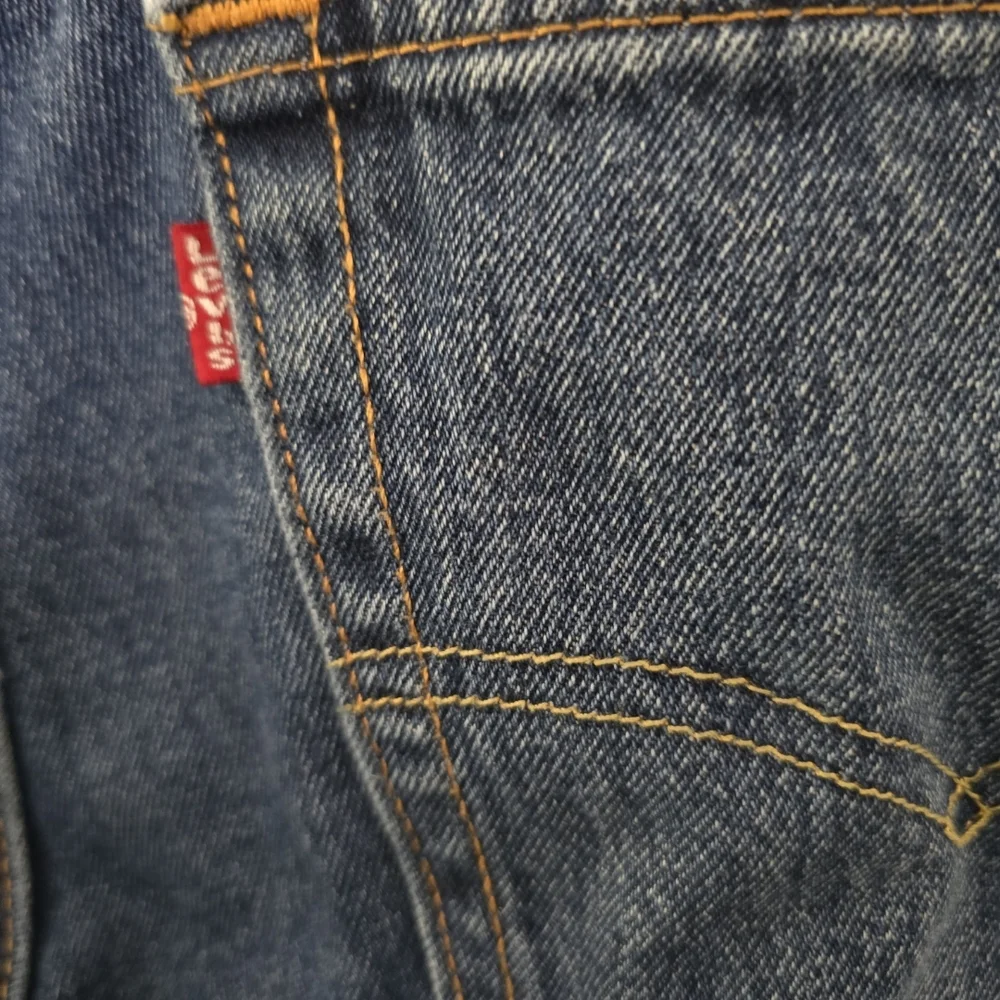 Levi's 550 Men's Straight Blue Jeans 36 X 34